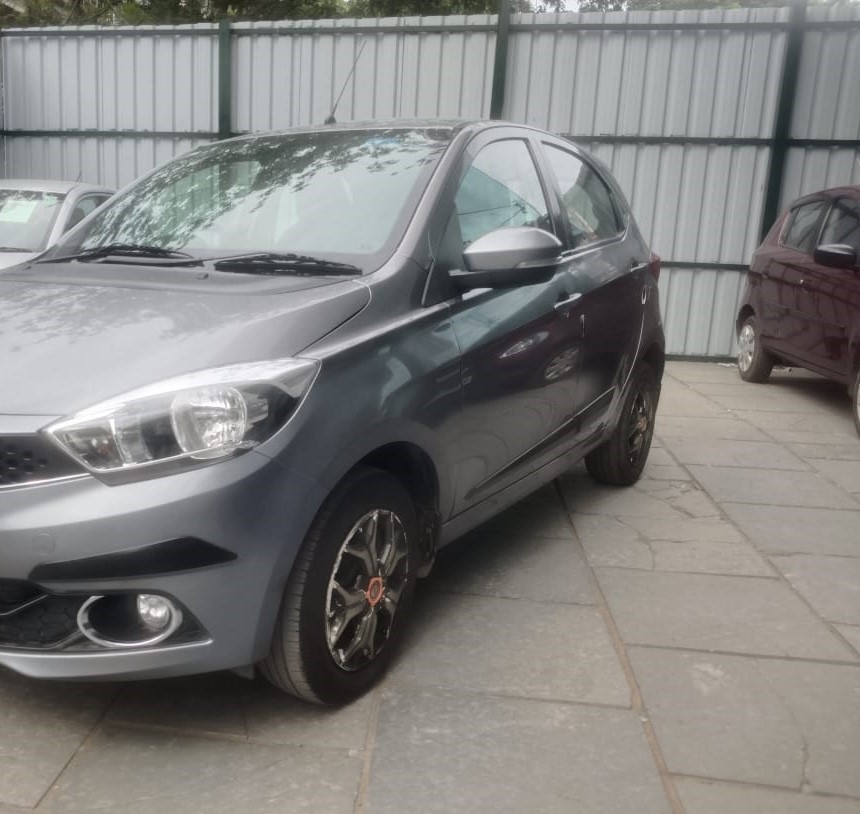 Tata Tiago(2016-2019) Revotron Xza